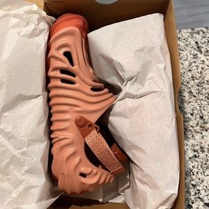 Pollex Crocs by Salehe Bembury